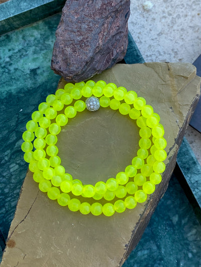 Neon Lemon