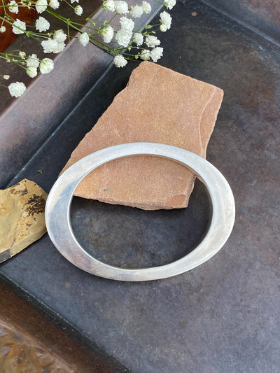 Silver Oval Bangle