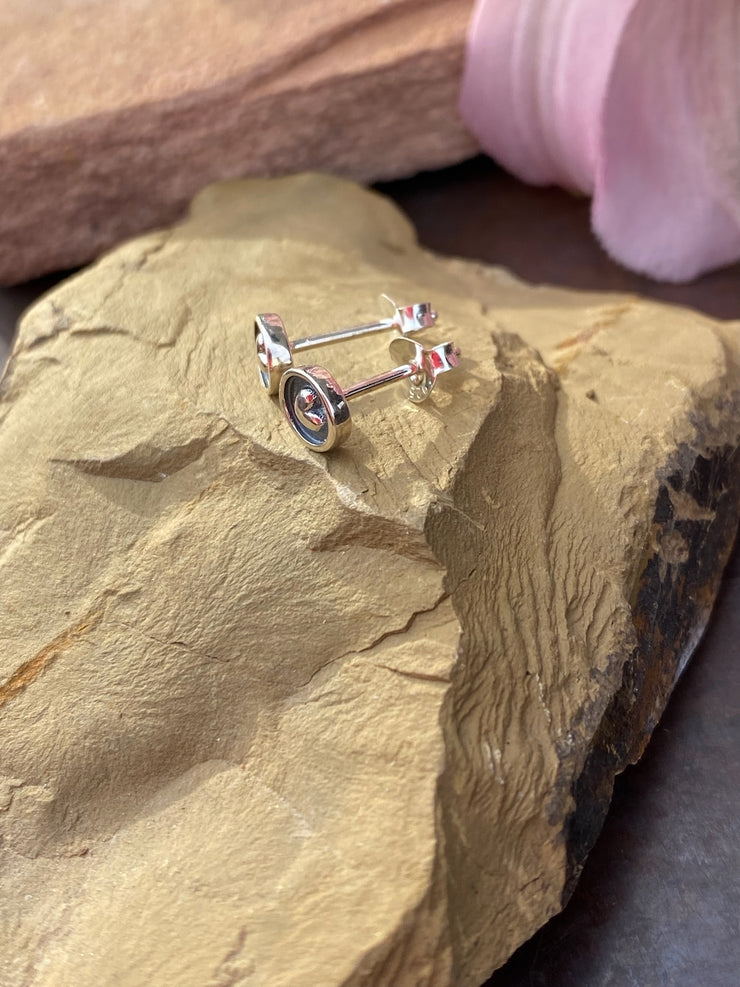Simple Statement Heart Earrings
